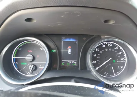 2020 Toyota Camry Le Hybrid z USA, uszkodzony, nr VIN 4T1E31AK7LU014070